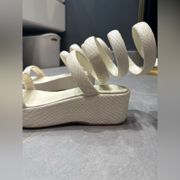 Cult Gaia Gabi snake embossed leather wrap sandals - Picture 5 of 9